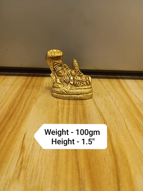 vishnu laxmi sitting